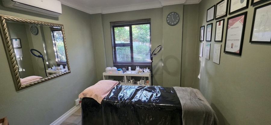 6 Bedroom Property for Sale in Parys Free State